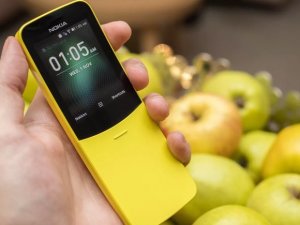 Nokia 8110'da üzen gelişme!