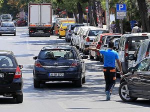 Ankara'da otopark ücretleri 1 lira oldu