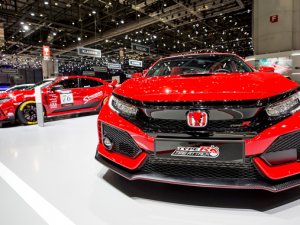 Honda Civic Type R Time Attack 2018’e Jenson Button öncülük ediyor