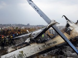 Katmandu'daki uçak kazasında ölü sayısı artıyor