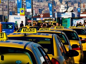Naci Ağbal: Taksi plakası satışında vergi kaldırılmadı