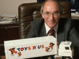 Toys R Us'ın kurucusu hayatını kaybetti