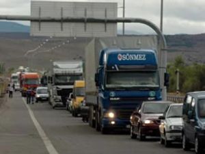 İstanbul'da trafiğe kapanacak yollar