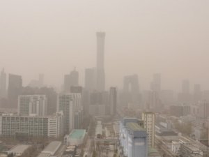 Çin'de hava kirliliği nedeniyle mavi alarm verildi