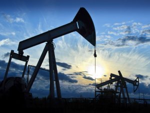 OPEC'in petrol üretimi martta azaldı
