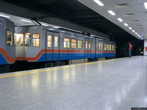 Havalimanı metro hattı yenileniyor