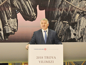 Türk Hava Yolları, 'Troya' uçağını tanıttı