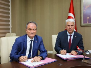 THY Havacılık Akademisi ve Akdeniz Üniversitesi anlaşma imzaladı
