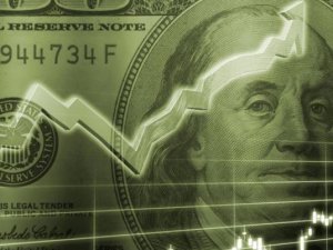 Enflasyondan sonra dolar rekor kırdı