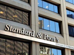 S&P, Güney Afrika'nın kredi notunu teyit etti