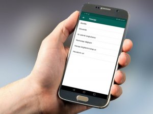 WhatsApp'ta hesap bilgileri nasıl istenir?
