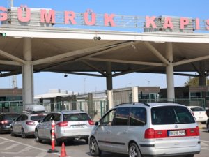 Yurtdışındaki araçlar Türkiye'ye getirilebilecek