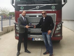 SNH İnşaat’a Volvo Trucks FH 750 6x4 teslimatı
