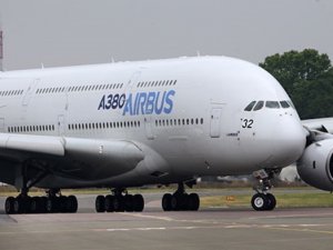 Airbus A380 ilk kez hurda olarak satılacak