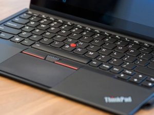 Lenovo ThinkPad 52 duyuruldu!