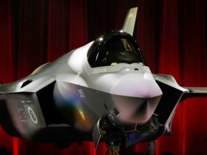 Türkiye ilk F-35'ini teslim aldı