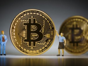 Bitcoin yine çakıldı