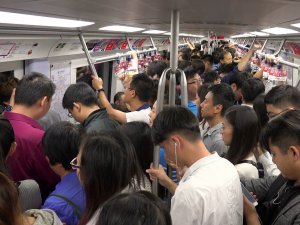 Çin metro havasını temizlemek için yeni uygulama başlattı