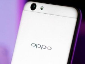 Oppo A5'in fotoğrafları sızdı!