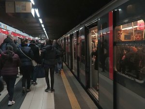 Milano metrosunda temassız ödeme dönemi başlıyor