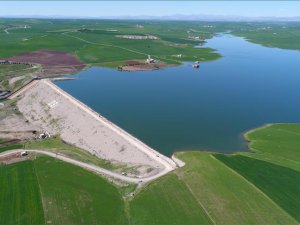 Diyarbakır'da yapılan iki baraj ile 158 bin dekar arazi suya kavuşacak
