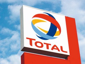 Total, iki doğalgaz çevrim santrali satın aldı