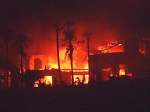 California'da yangın nedeniyle 14 bin kişi tahliye edilecek