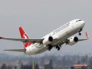 THY'nin Batum uçağı Trabzon'a indi