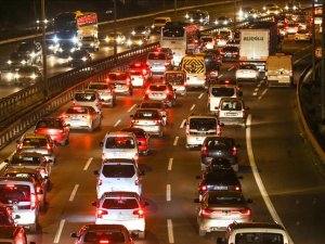 İstanbul trafiğinde bayram yoğunluğu başladı