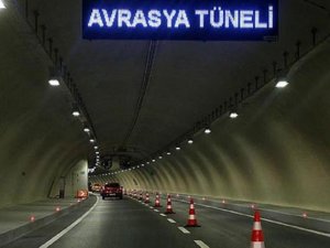 Kapatılan Avrasya Tüneli trafiğe açıldı