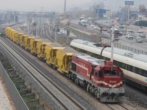 Çin-Avrupa kargo treni 9 bin sefer yaptı
