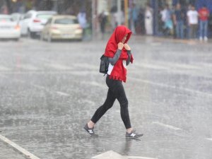 Marmara, Ege ve Akdeniz'de sağanak etkili olacak