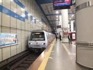 Yenikapı-Hacıosman metro hattında arıza meydana geldi