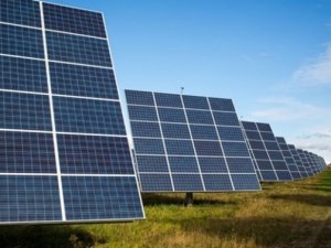 Özbekistan, 1.2 milyar dolarlık güneş paneli kuracak
