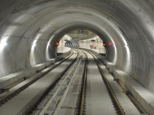 EBRD, İzmir metrosuna kredi desteği sağladı