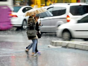 İstanbul için çok kuvvetli ve şiddetli yağış uyarısı