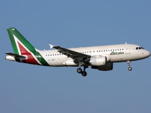 Alitalia'dan pay alabilirler