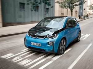 Elektrikten gücünü alıyor: BMW i3