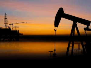 Brent petrolün varili ateş etmeye devam ediyor