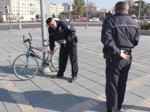 Bisiklet sürücü de trafik cezası aldı