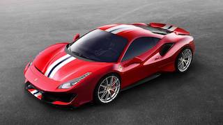 Yılın otomobili Ferrari 488 Pista oldu