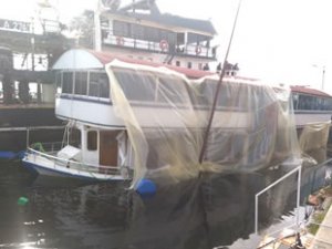 Erdek'te batan ‘Hacı Veysel’ isimli restaurant teknesi kurtarıldı