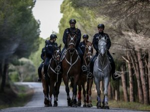 Tarihi Yarımada atlı birliklere emanet