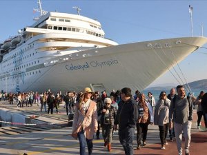 Kruvaziyerde rota yeniden Türkiye