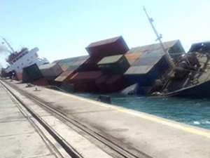 ‘LS Star’ isimli kargo gemisi İran'da battı