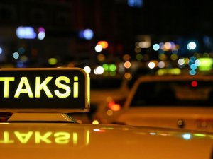 Sabiha Gökçen Havalimanında taksiciler kravatlı olacak