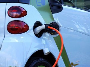 'Dünyada satılan araçların yüzde 25'i elektrikli olacak'