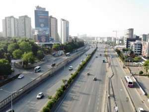 İstanbul trafiğinde sıra dışı Pazartesi manzarası