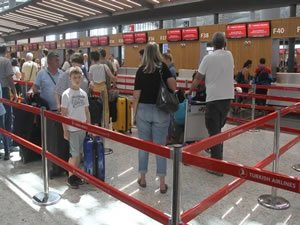 Tatilciler seçim için İstanbul'a akın edecek