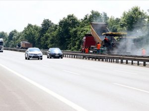 Anadolu Otoyolu'ndaki bakım çalışmaları sürüyor